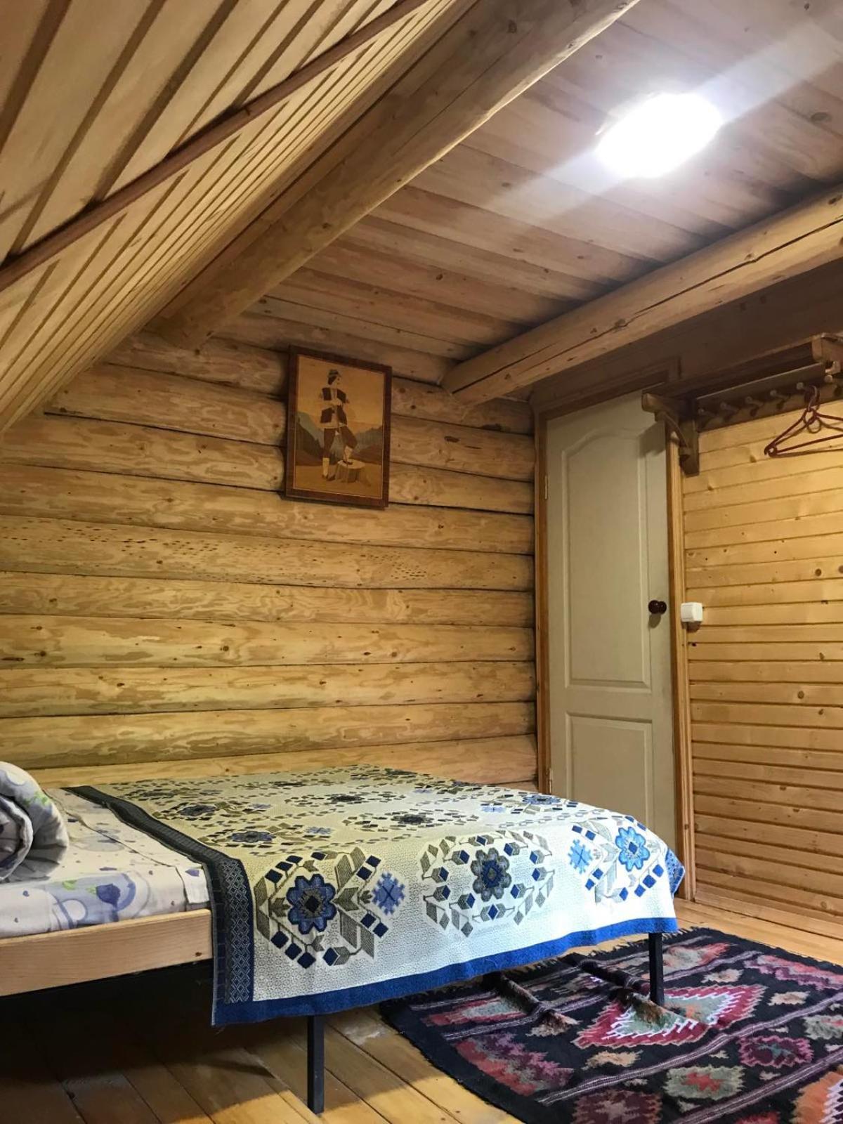 Hotel У Олега Verkhne-Studenyy Exterior foto