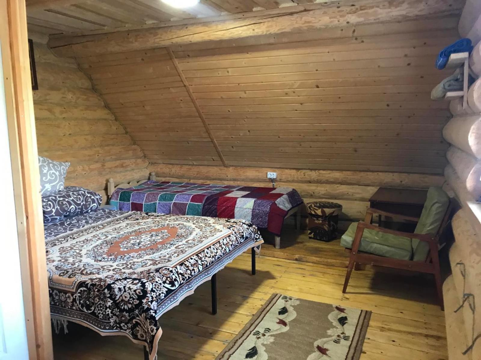 Hotel У Олега Verkhne-Studenyy Exterior foto